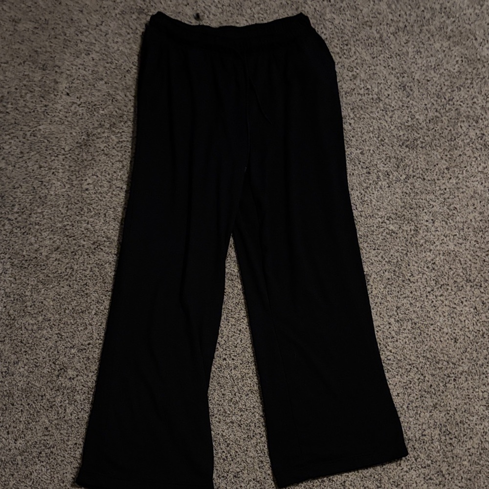 Black Wide-Leg Pants